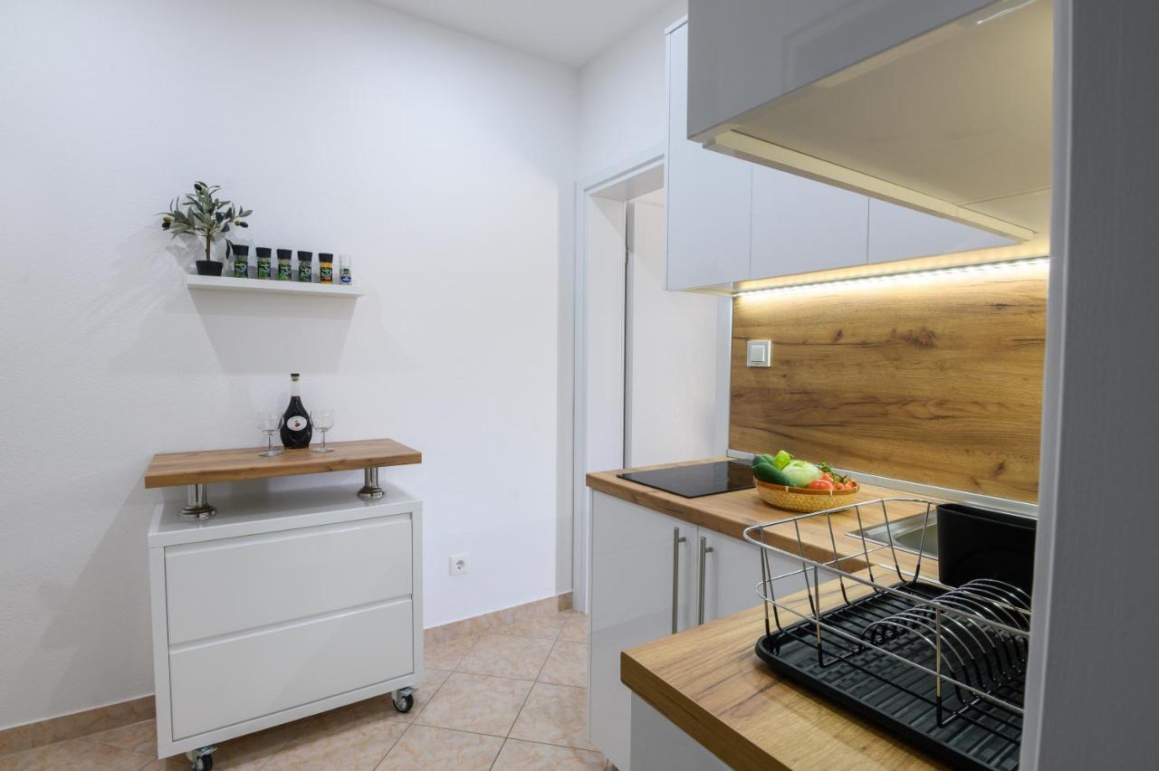 Apartments Blatancic Vodice Extérieur photo